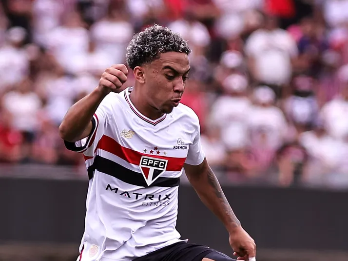 São Paulo quer 15 milhões de euros por Pedro Ferreira
