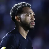 Corinthians estuda possibilidade de rescindir o contrato de José Martínez