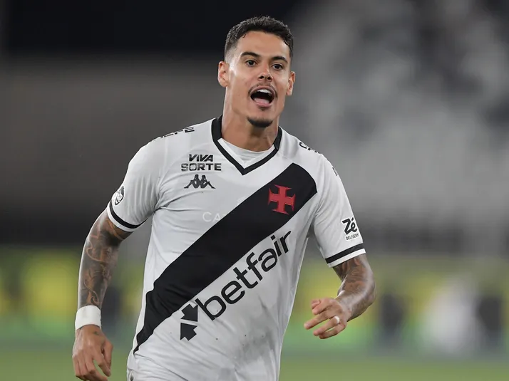 Vasco recusa proposta da China para emprestar Lucas Freitas