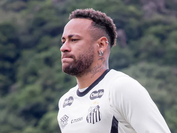Sem Neymar e Gabigol, Vojvoda define escalação do Santos