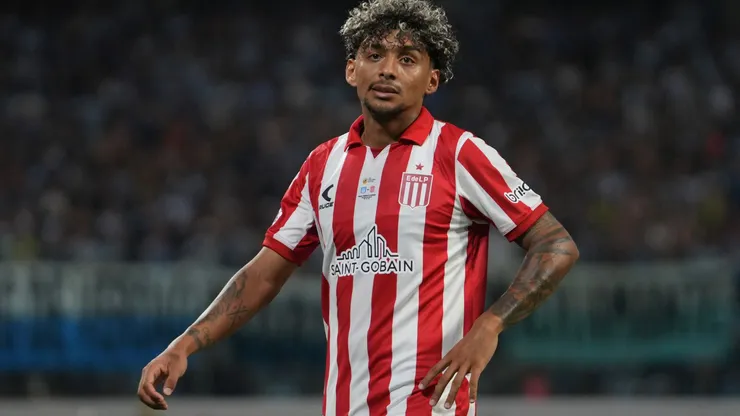 Botafogo sonha com Cristian Medina, do Estudiantes. Foto: Joaquín Camiletti/Getty Images