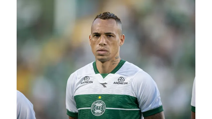 Breno Lopes jogador do Coritiba durante partida contra o Chapecoense no estadio Arena Conda pelo campeonato Brasileiro A 2026. Foto: Liamara Polli/AGIF