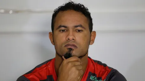 O goleiro Bruno durante apresentação na equipe do Boa Esporte. Foto: Nelson Antoine/AGIF
