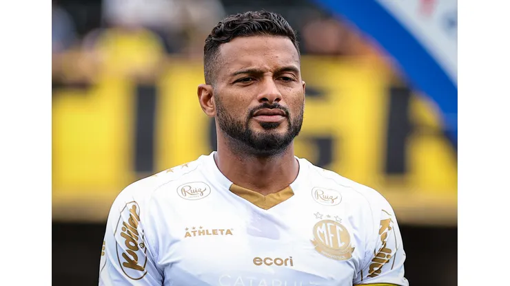 Reinaldo jogador do Mirassol durante partida contra o Sao Bernardo no estadio Primeiro de Maio pelo campeonato Paulista 2026. Foto: Fabio Giannelli/AGIF