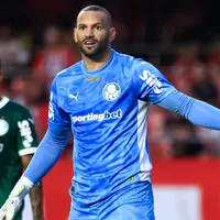 Weverton, ex-Palmeiras, está sendo criticado no Grêmio