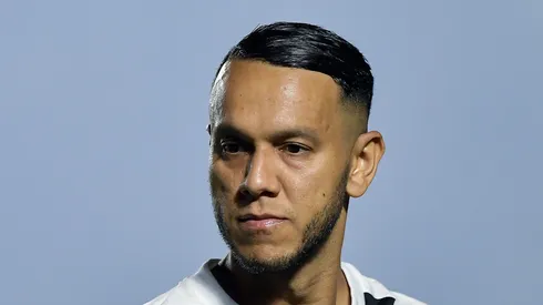 Souza jogador do Vasco durante partida contra o Bragantino no estádio São Januário pelo campeonato Brasileiro A 2024. Foto: Thiago Ribeiro/AGIF
