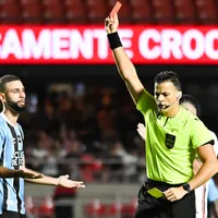 Interferência do VAR é avaliada em expulsão de Wagner Leonardo