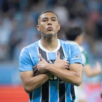 Carlos Vinícius revela procura de São Paulo, Corinthians e Botafogo antes de fechar com o Grêmio