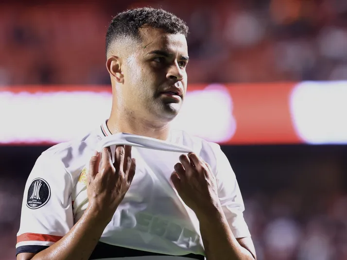 Alisson é oferecido ao Fluminense, que ainda não apresentou proposta