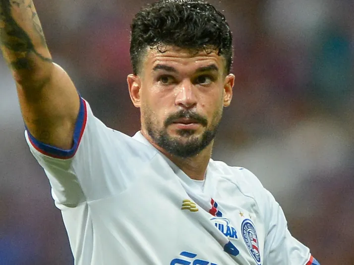 Cauly analisa passagem pelo Bahia: "Dei meu máximo"