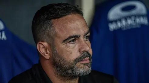 Artur Jorge tecnico do Botafogo durante partida contra o Criciuma no estadio Maracana pelo campeonato Brasileiro A 2024.