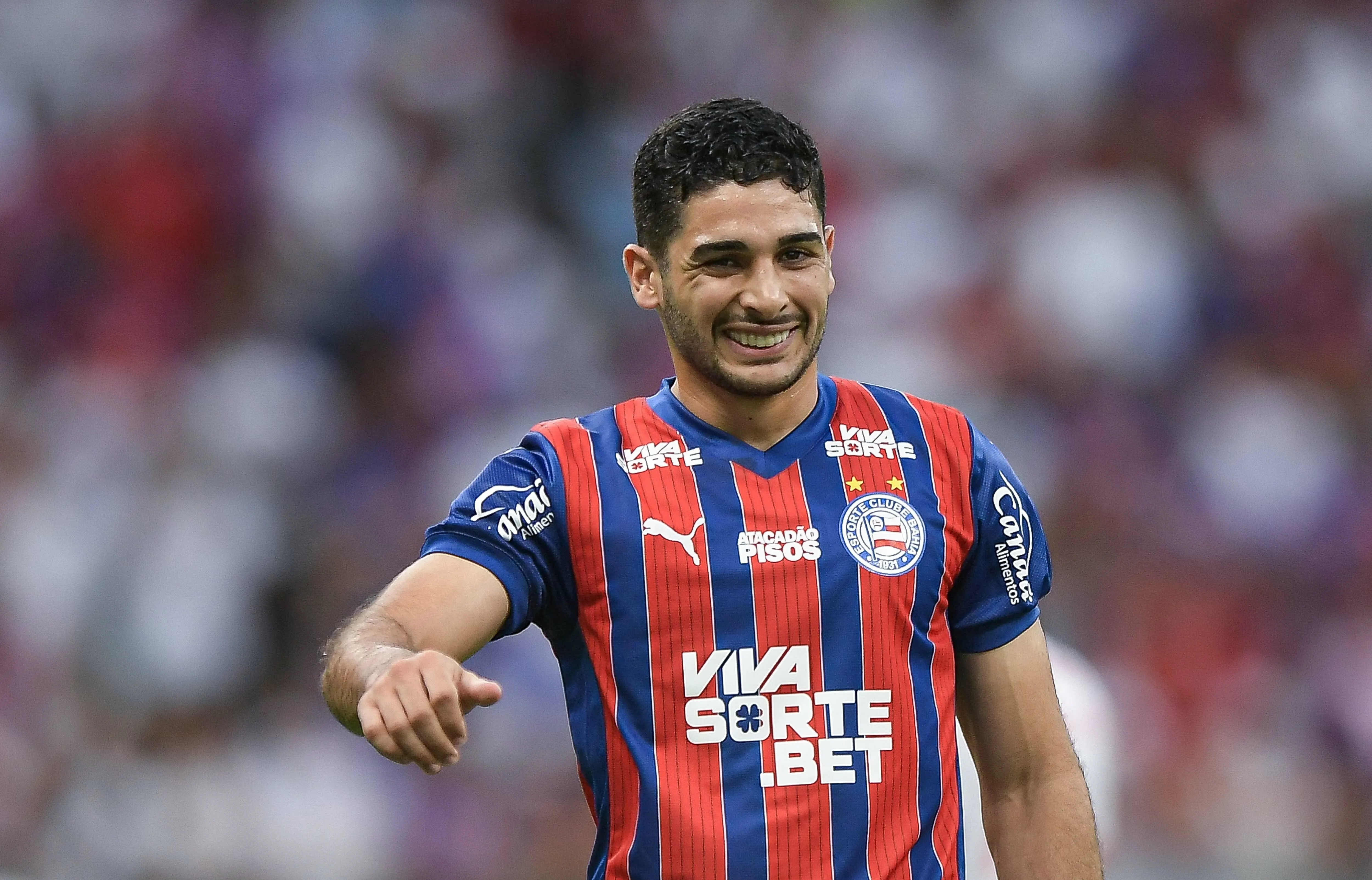 Michel Araújo será envolvido na negociação por Cauly – Foto: Jhony Pinho/AGIF.