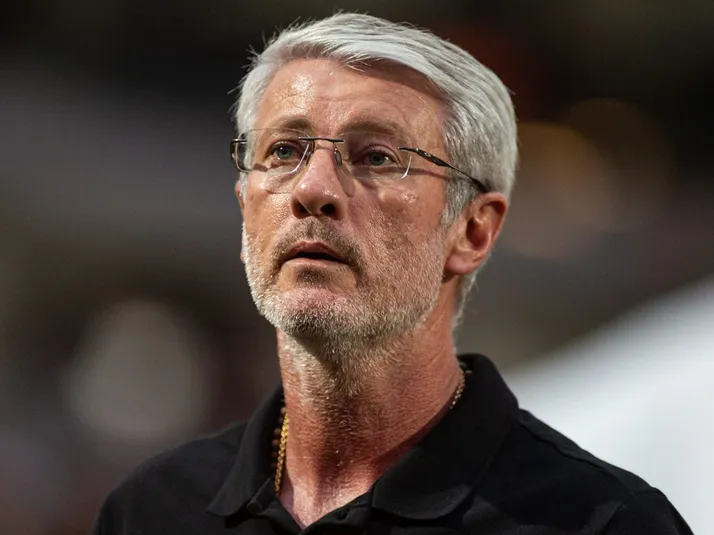 Odair nega vantagem do Athletico-PR contra o Santos por conta do gramado