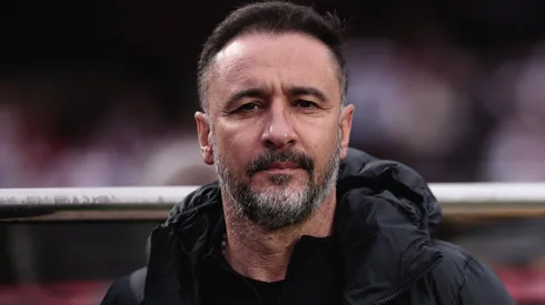 Vítor Pereira durante confronto entre Corinthians e São Paulo no Brasileirão de 2022.