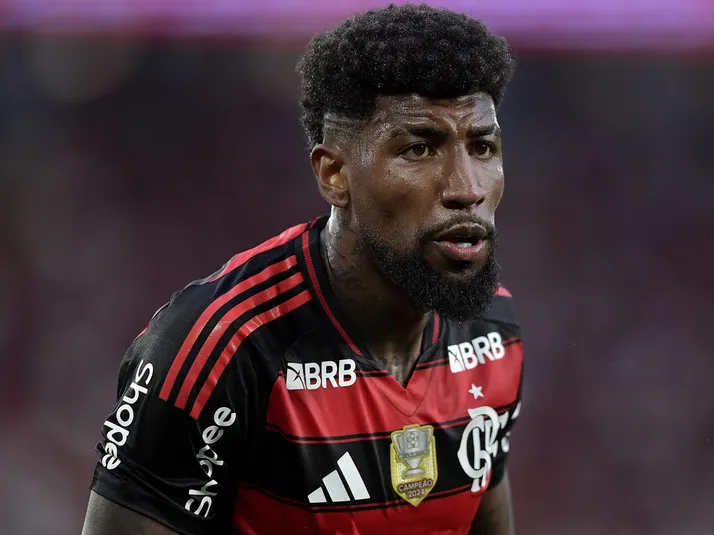Emerson Royal revela que recusou propostas para seguir no Flamengo