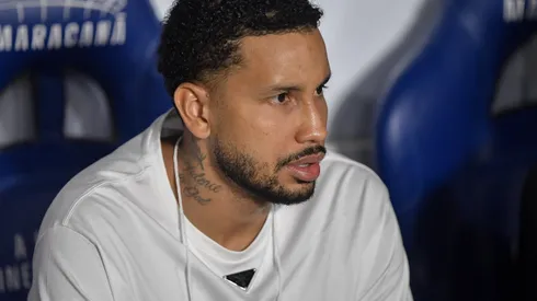 Jair jogador do Vasco antes da partida contra o Fluminense no estadio Maracana pelo campeonato Copa Do Brasil 2025. Foto: Thiago Ribeiro/AGIF