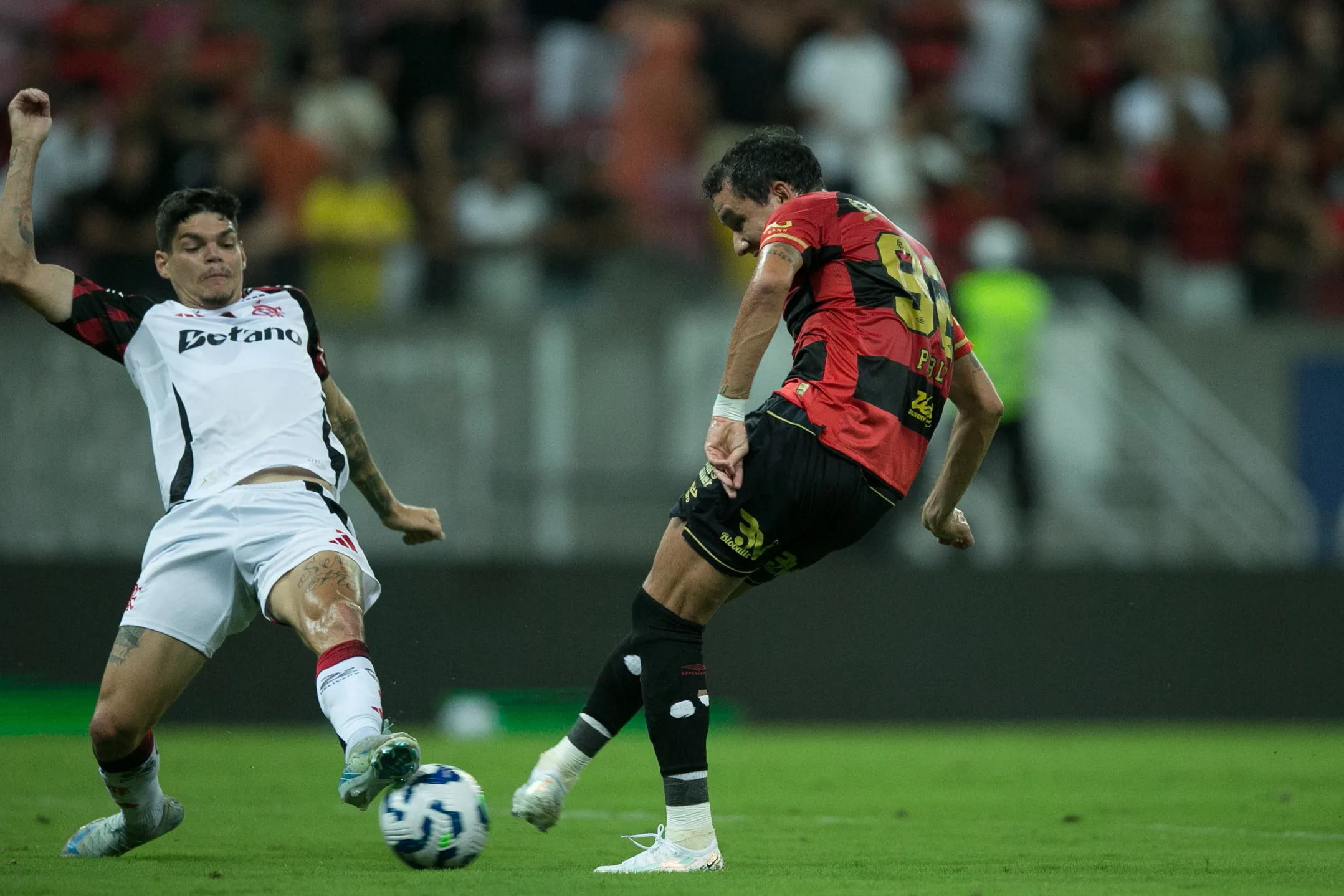 Pablo em Sport x Flamengo pelo Campeonato Brasileiro A 2025. Foto: Marlon Costa/AGIF