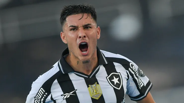 Mateo Ponte participou do treino no Botafogo.