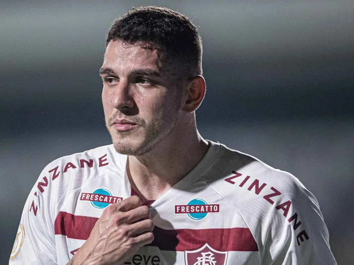 Nino interessa ao Fluminense, que disputará contratação com o Palmeiras