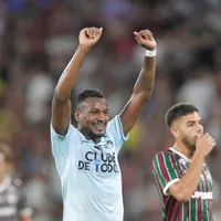 Grêmio altera escalação e tira Edenilson diante do Juventude