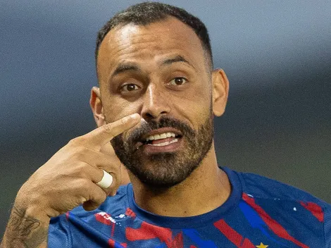 Moisés fala pela primeira sobre acerto com o Santos