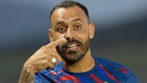 Moisés durante confronto entre Bragantino e Fortaleza no Brasileirão de 2025.