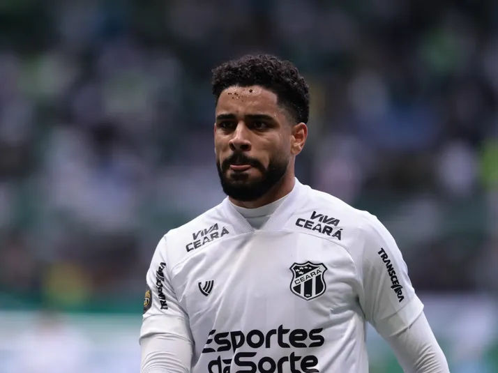 Bahia bate o martelo e oficializa venda de Matheus Bahia