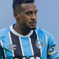 Grêmio encaminha rescisão de Edenilson