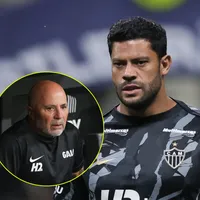 Hulk é sincero e pede desculpas a Sampaoli por demissão no Atlético-MG