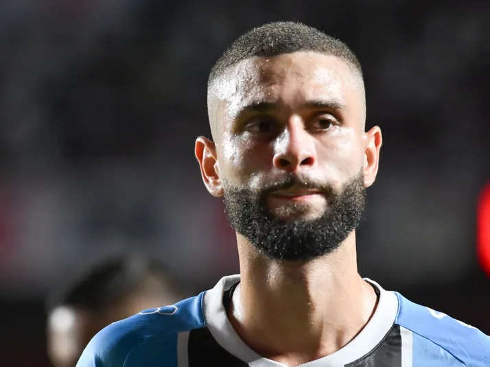 Wagner Leonardo é barrado em Grêmio x Juventude após oferta do CSKA