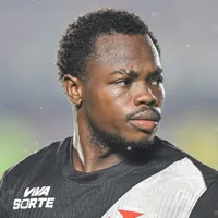 Andrés Gómez é pedido pela torcida do Palmeiras