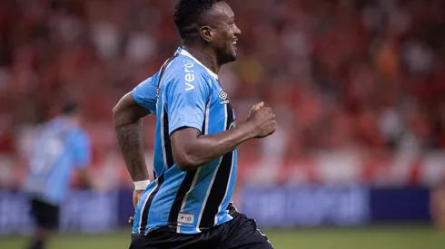Edenilson vai deixar o Grêmio. Foto: Maxi Franzoi/AGIF