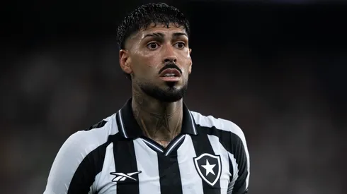 Barboza durante confronto contra o Cruzeiro no Brasileirão de 2026.