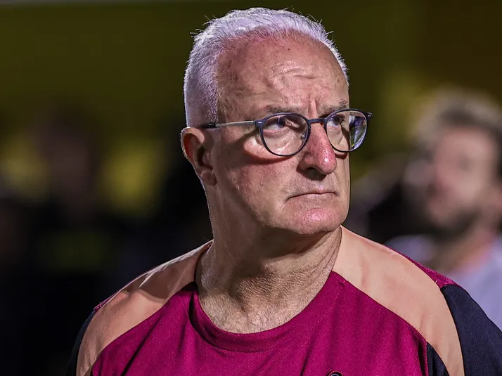 Dorival elogia maturidade de André no Corinthians