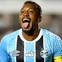 "Pediu para sair", revela Luís Castro sobre saída de Edenílson