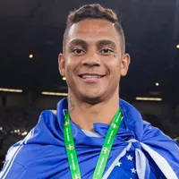 Campeão pelo Cruzeiro, Bryan Garcia é preso após confusão no Carnaval