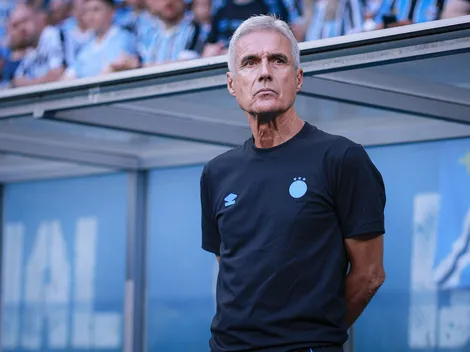 Luís Castro avalia quatro mudanças no Grêmio contra o Juventude