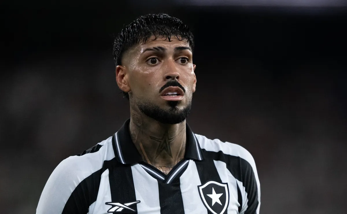 URGENTE! Palmeiras avança em conversas e pode contar com craque de rival já no meio do ano!!