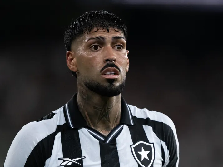 Torcida do Palmeiras aprova contratação de Alexander Barboza, do Botafogo