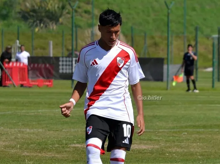 Saiba quem é Juan Sayago, joia do River Plate contratada pelo Flamengo