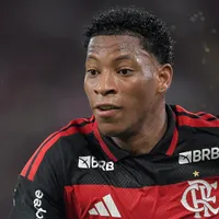 Suspenso, Plata desfalca o Flamengo contra o Lanús