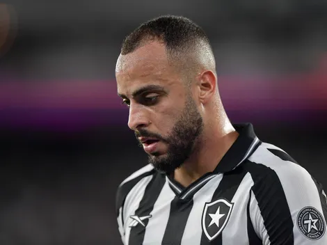 Arthur Cabral e Danilo serão desfalques no Botafogo na Copa Libertadores