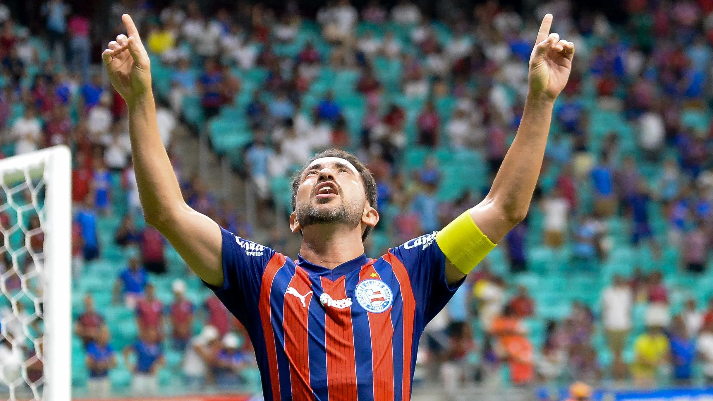 Éverton Ribeiro. Foto: Jhony Pinho/AGIF