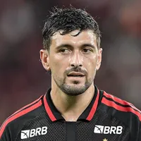 Arrascaeta projeta decisão da Recopa entre Flamengo e Lanús