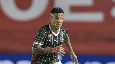 Guilherme Arana teve entorse no tornozelo confirmada no Fluminense.