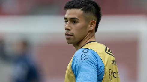 Aravena acertou saída do Grêmio para o exterior