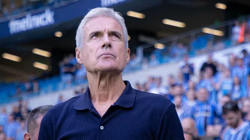 Luís Castro, treinador do Grêmio. Foto: Maxi Franzoi/AGIF