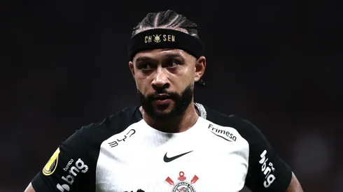 Memphis Depay jogador do Corinthians lamenta durante partida contra o Palmeiras no estádio Arena Corinthians pelo campeonato Paulista 2026. Foto: Marcello Zambrana/AGIF