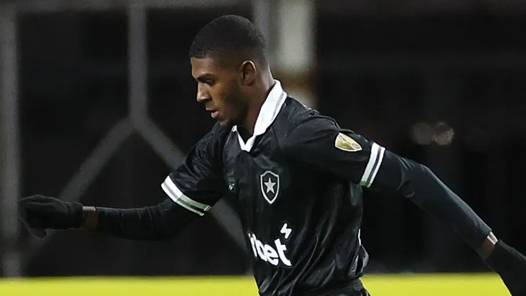 Wallace Davi durante a sua estréia pelo Botafogo. Foto: Vitor Silva/Botafogo.
