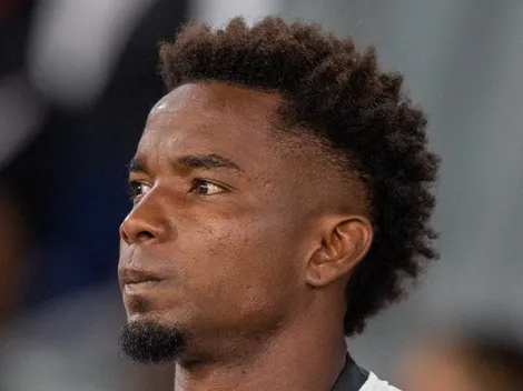 Thiago Mendes sofre lesão no joelho